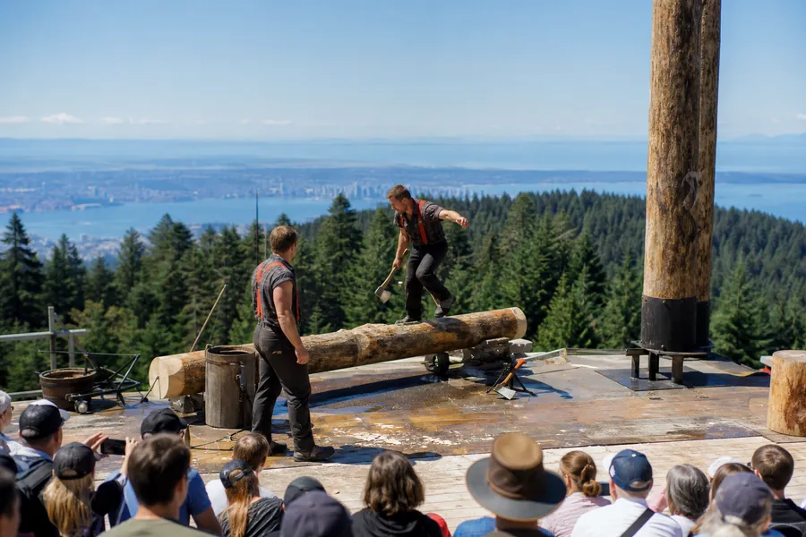 Outdoor lumberjack performance at the summit